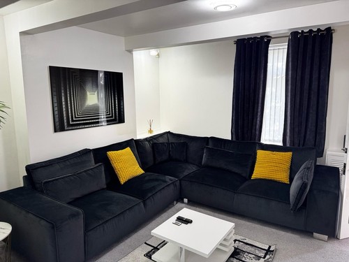 Black velvet shaped - black, l-shaped